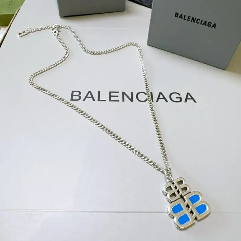 balenciaga collier s_122b4531